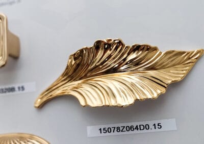 Uchwyt złoty liść